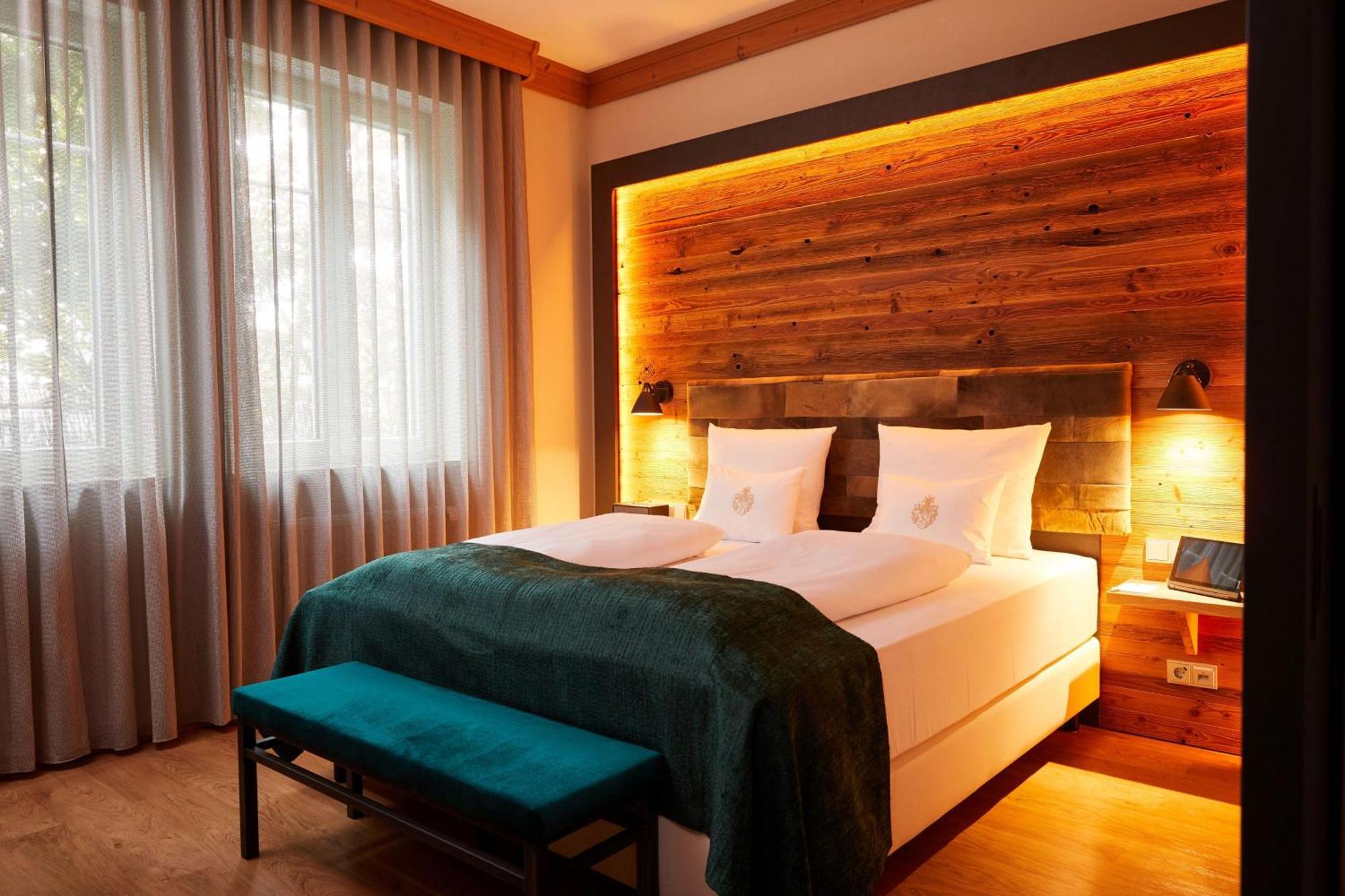 Western Erb Hotel 4*